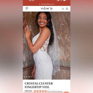 Crystal Cluster Fingertip Veil - New With Tags Never Worn- Ivory